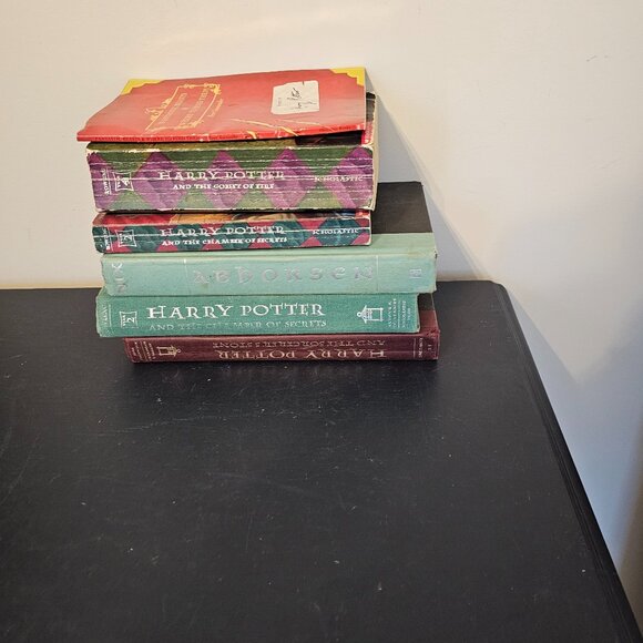 J.K. Rowling books Lot Set of 6 SHIPS FROM USA, NOT DROP-SHIP SELLER - Picture 1 of 4